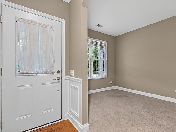 4th image of 13414 Meadowlark Ln