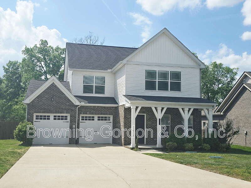 1st image of 554 Oakvale Ln