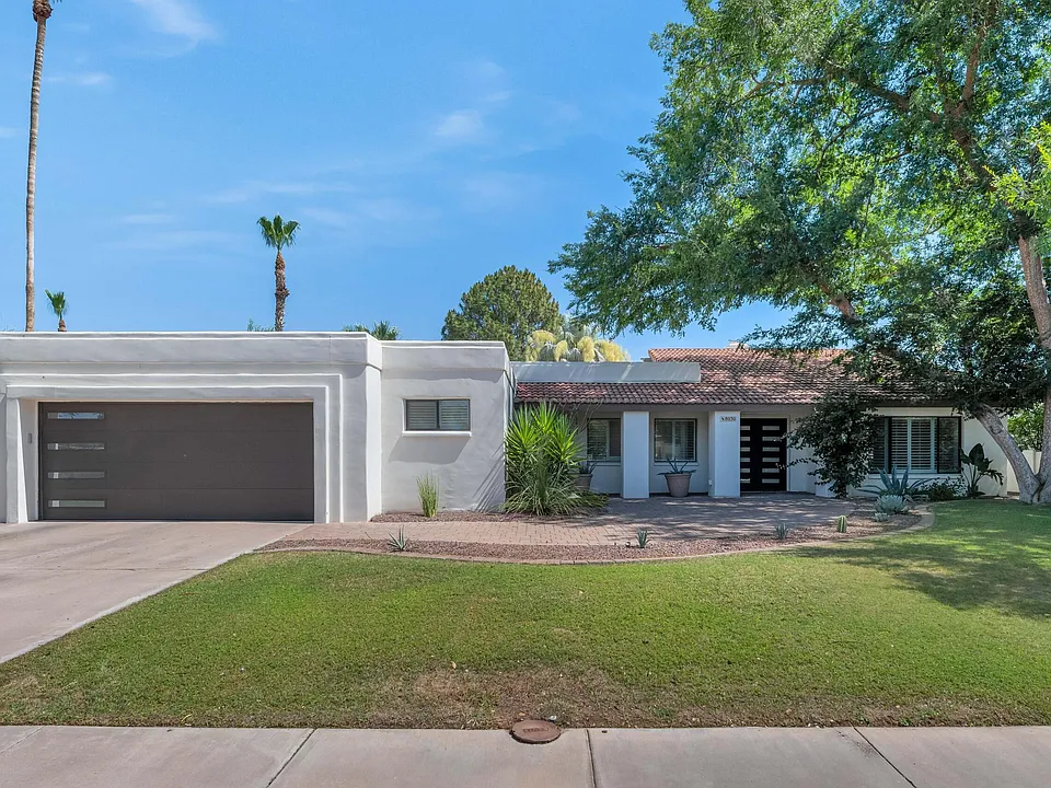 8030 E Via Sierra