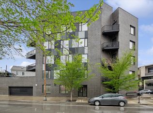550 N Ogden Ave #4N, Chicago, IL 60642