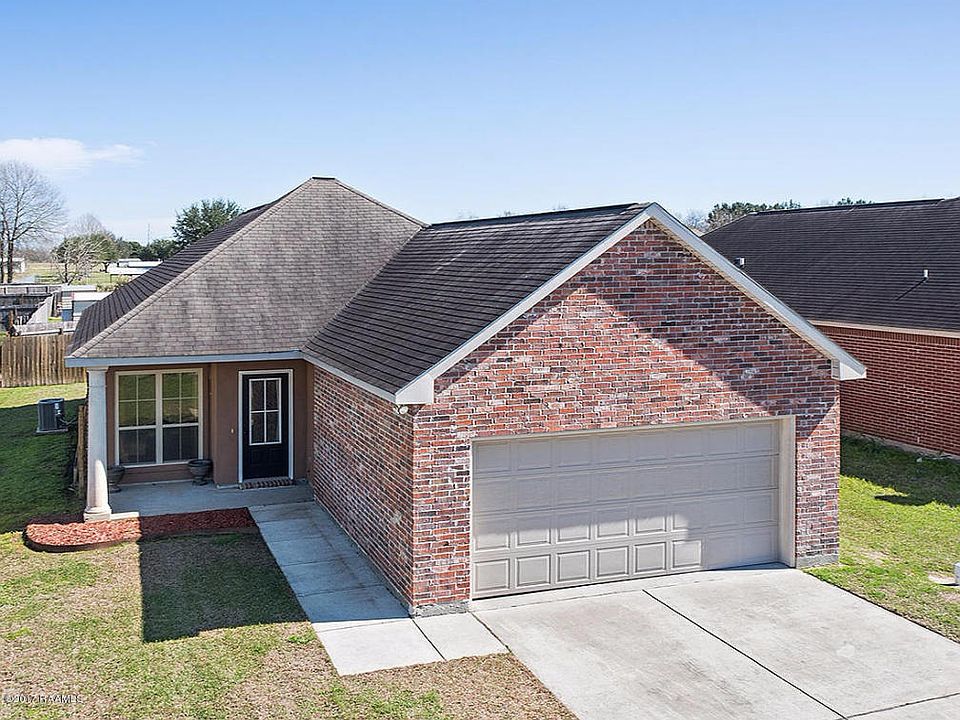 1st image of 116 Sunny Oak Trl
