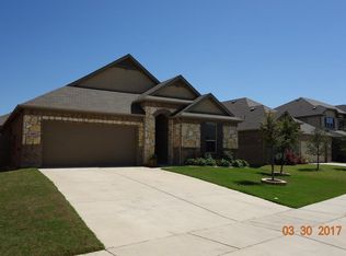 8808 Maple Ridge Trl, Fort Worth, TX 76244