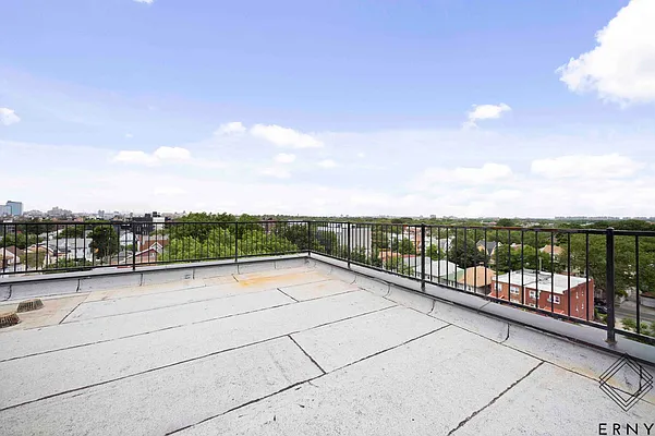 Rented by ERNY LLC | media 17