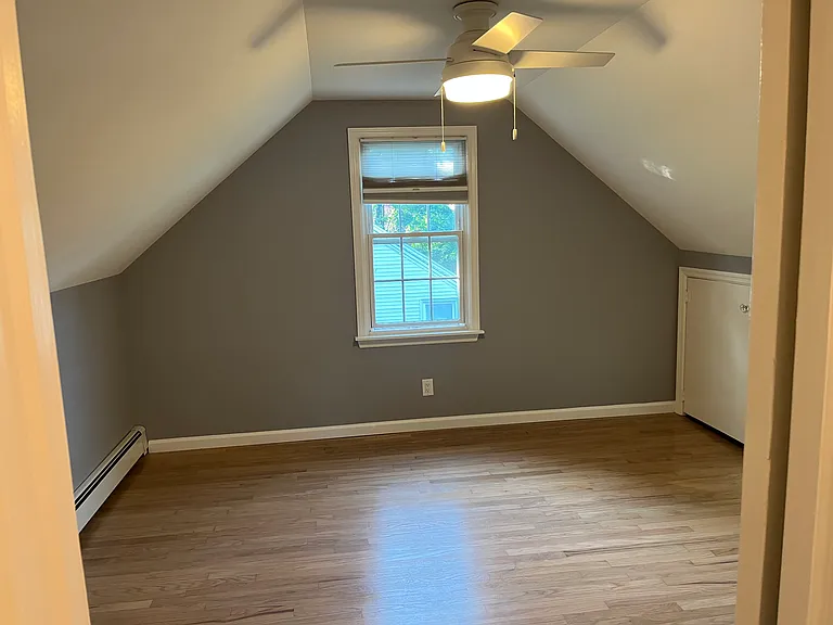 8 Robinview Ter — Photo 15