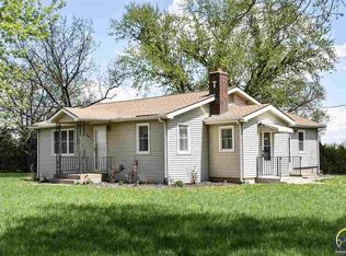 8928 SW Crawford Rd, Harveyville, KS 66431