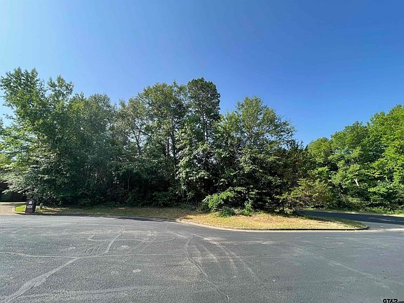 5th image of 614 Polo Ct