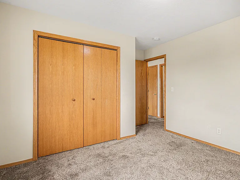 7804 W 44th St — Photo 10