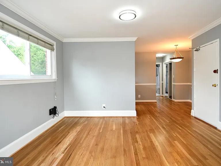 4710 Queensbury Rd #2 — Photo 17