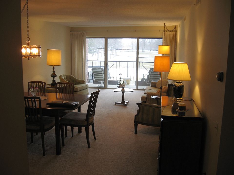 1st image of 3439 Benjamin Ave APT 225