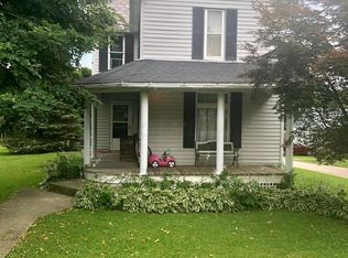 82 E Columbus St, Thornville, OH 43076