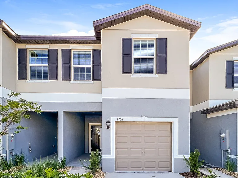 2136 Azure View Way — Photo 1