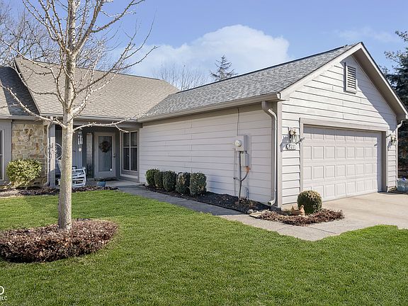 2nd image of 8211 River Bay Dr E