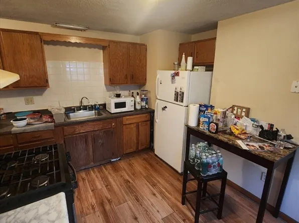 392 Ferry St #1, Malden, MA 02148