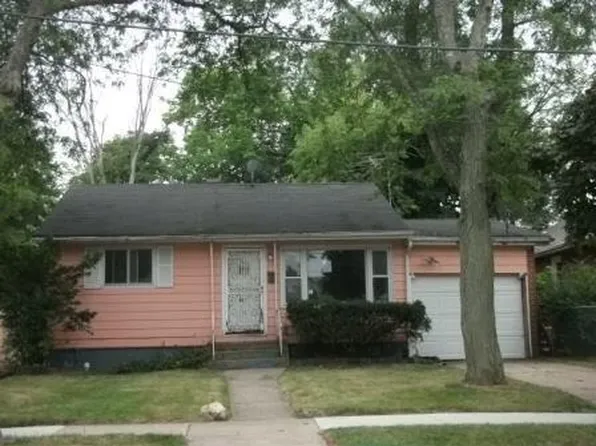 1517 Garden Pl, Waukegan, IL 60085