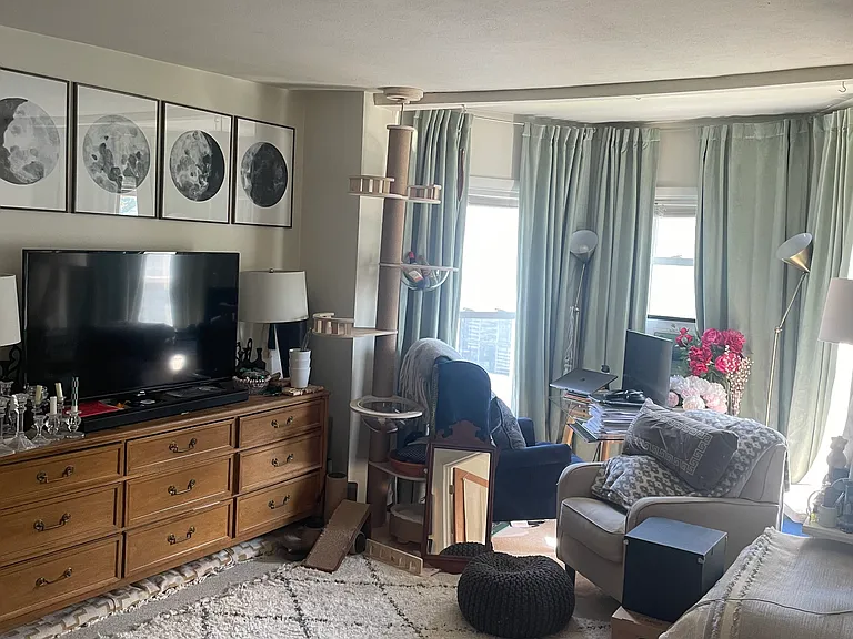 603 N Cayuga St #2 — Photo 2