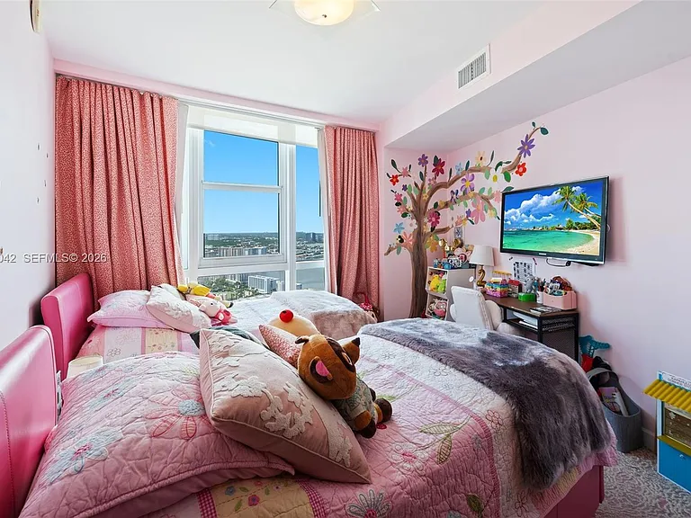 18201 Collins Ave #5201 — Photo 25