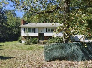 1 Seven Springs Rd, Monroe, NY 10950