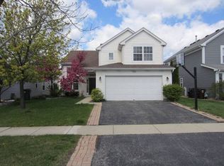 1400 Darnell Dr, Mundelein, IL