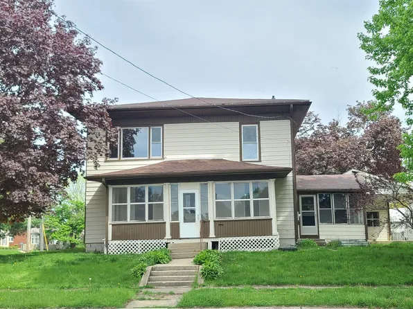210 W North St, Polo, IL 61064