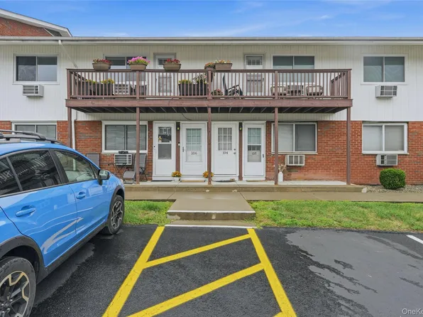 321 Titusville Road #F106, Poughkeepsie, NY 12603