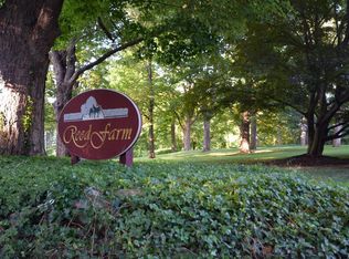 104 Ridgetop Ln, Brewster, NY 10509