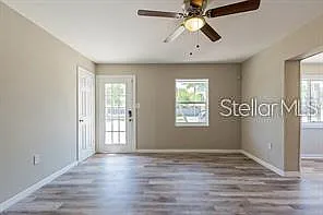 3410 Aloha Dr — Photo 2