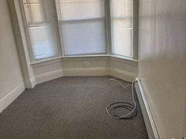 256 High St #256