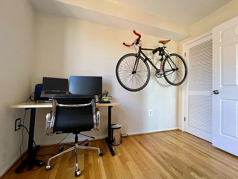 1812 Vernon St NW #41 — Photo 11