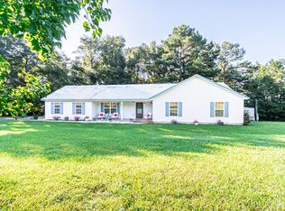 792 County Road 60, Skipperville, AL 36374