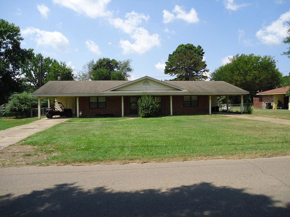 2nd image of 113 Sand Rd