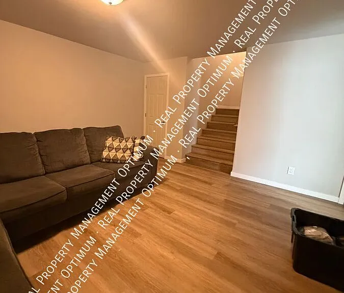 6365 Saint Ann Ave — Photo 32