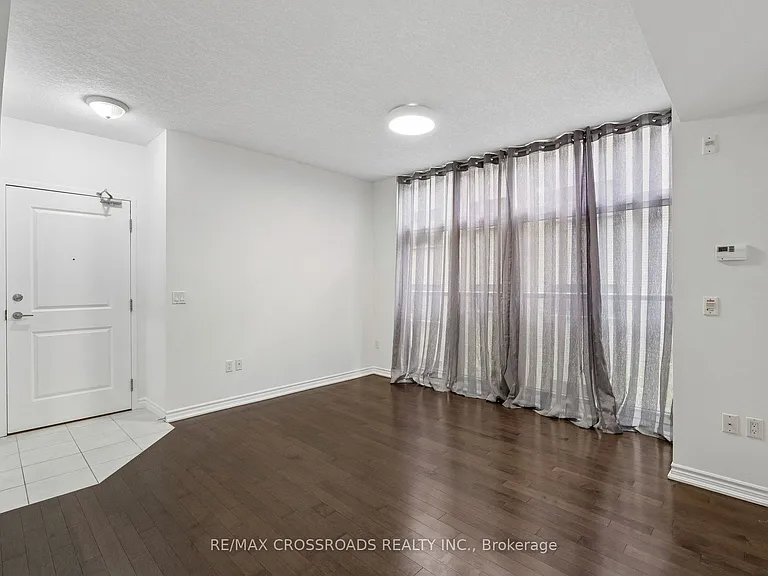 427 Aberdeen Ave #201 — Photo 5