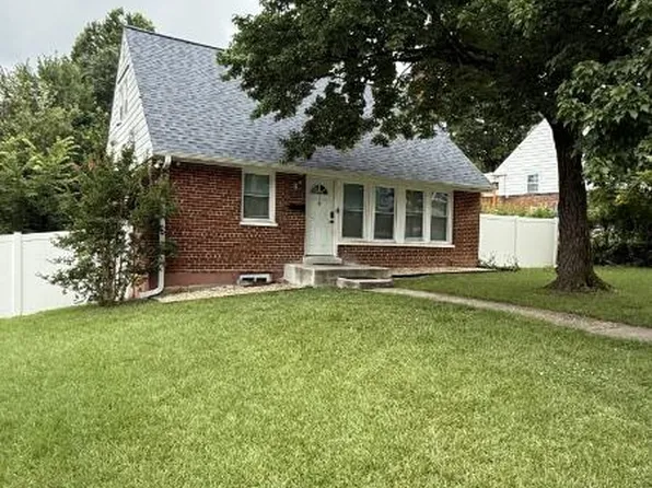 10402 Truxton Rd, Hyattsville, MD 20783