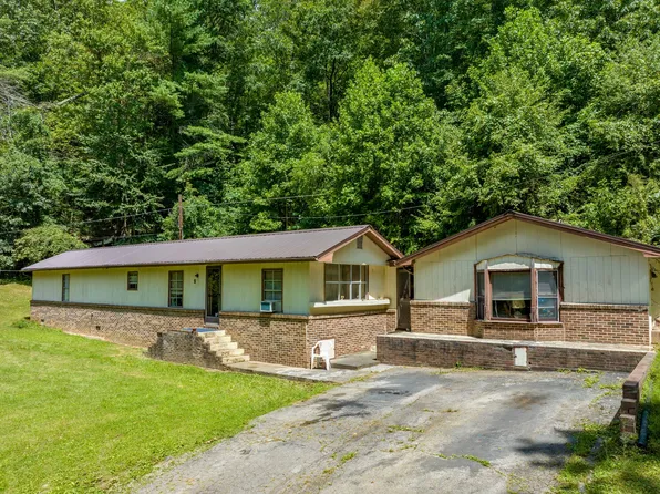 1361 Doe Creek Rd, Butler, TN 37640