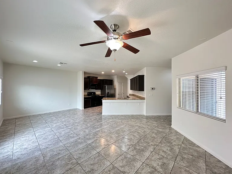 8471 Spirit Vale Ave — Photo 3
