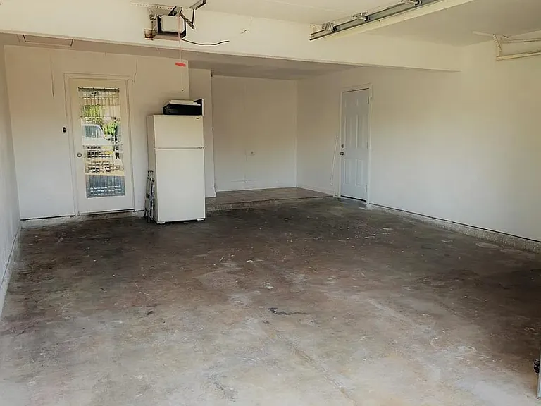 626 Edgedale Dr — Photo 18
