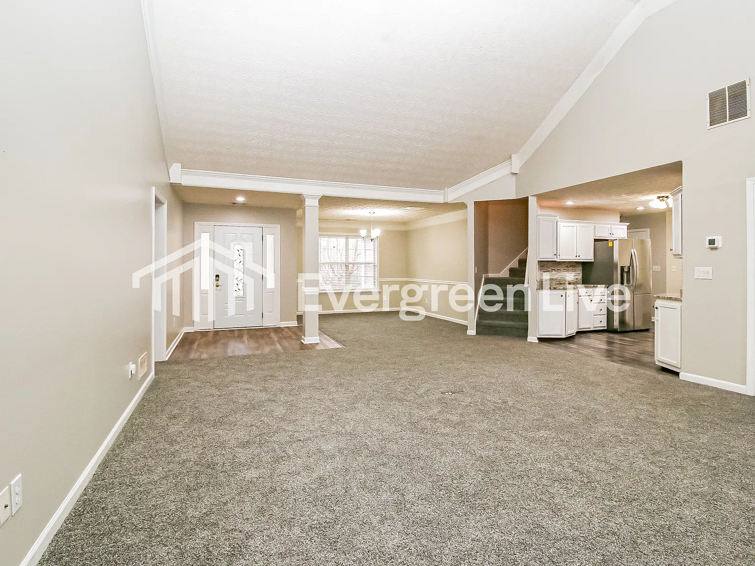 3 bed, 2.0 bath, 2138 sqft, $2,145 — Photo 3