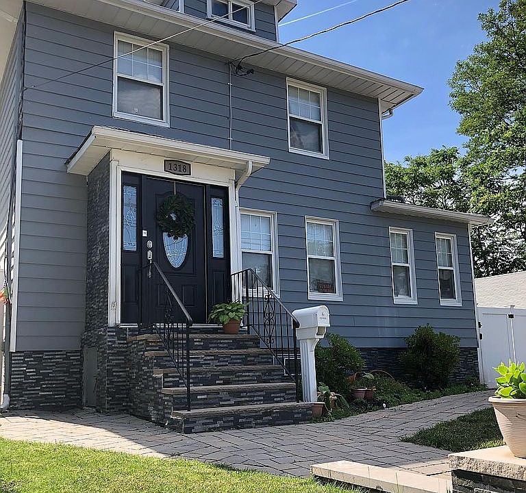 1st image of 1318 Salem Ave