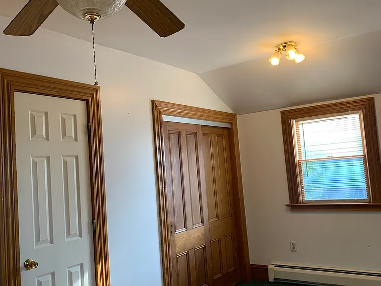 66 E Main St — Photo 5