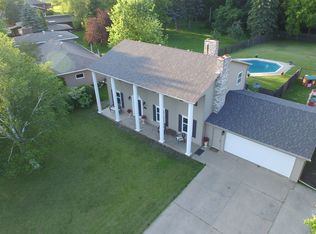 3038 Rivershore Dr S, Moorhead, MN 56560