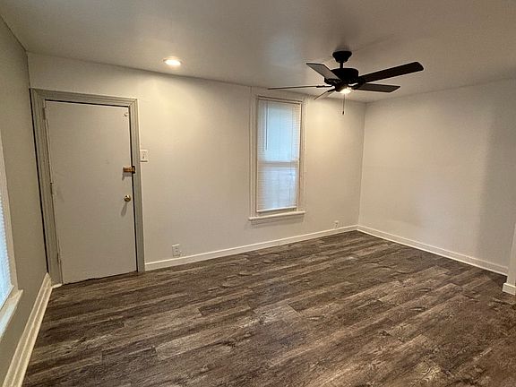 4th image of 6042 N Norwood St #1