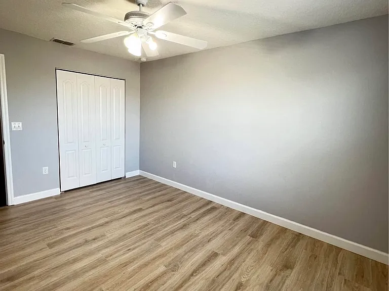 13004 Boggy Pointe Dr — Photo 14