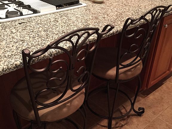 Kitchen Island (Over 10 feet