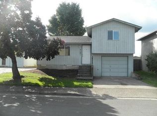 3184 Lyon St SE, Albany, OR 97322
