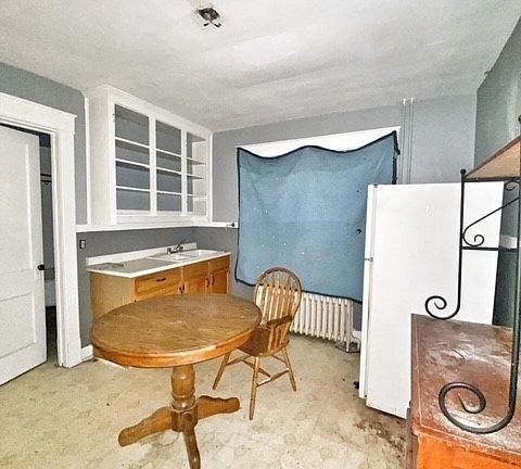 2nd image of 453 22nd St