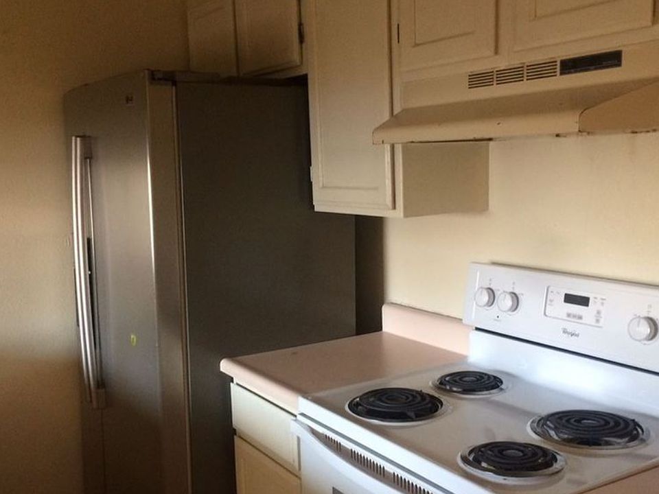 2nd image of 8915 McPherson Rd APT 34