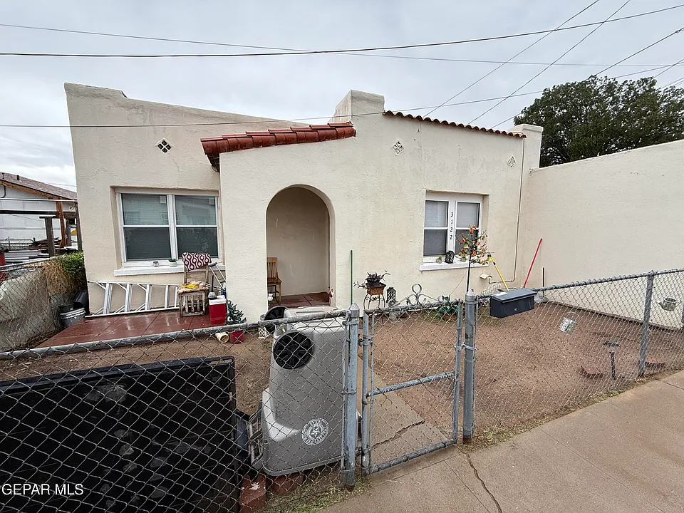 3122 Wyoming Ave