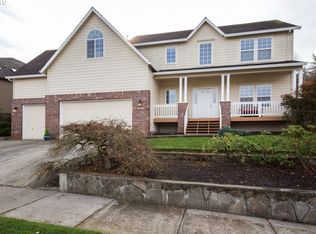 13290 SE Snowfire Dr, Happy Valley, OR 97086