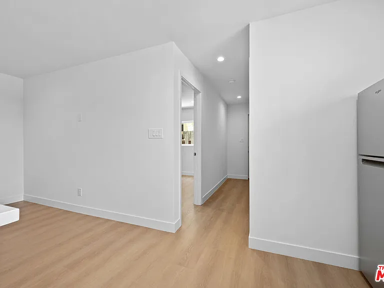 833 5th St #ADU — Photo 12