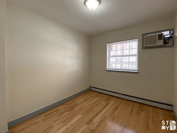 4th image of 330 Clifton Pl #1B